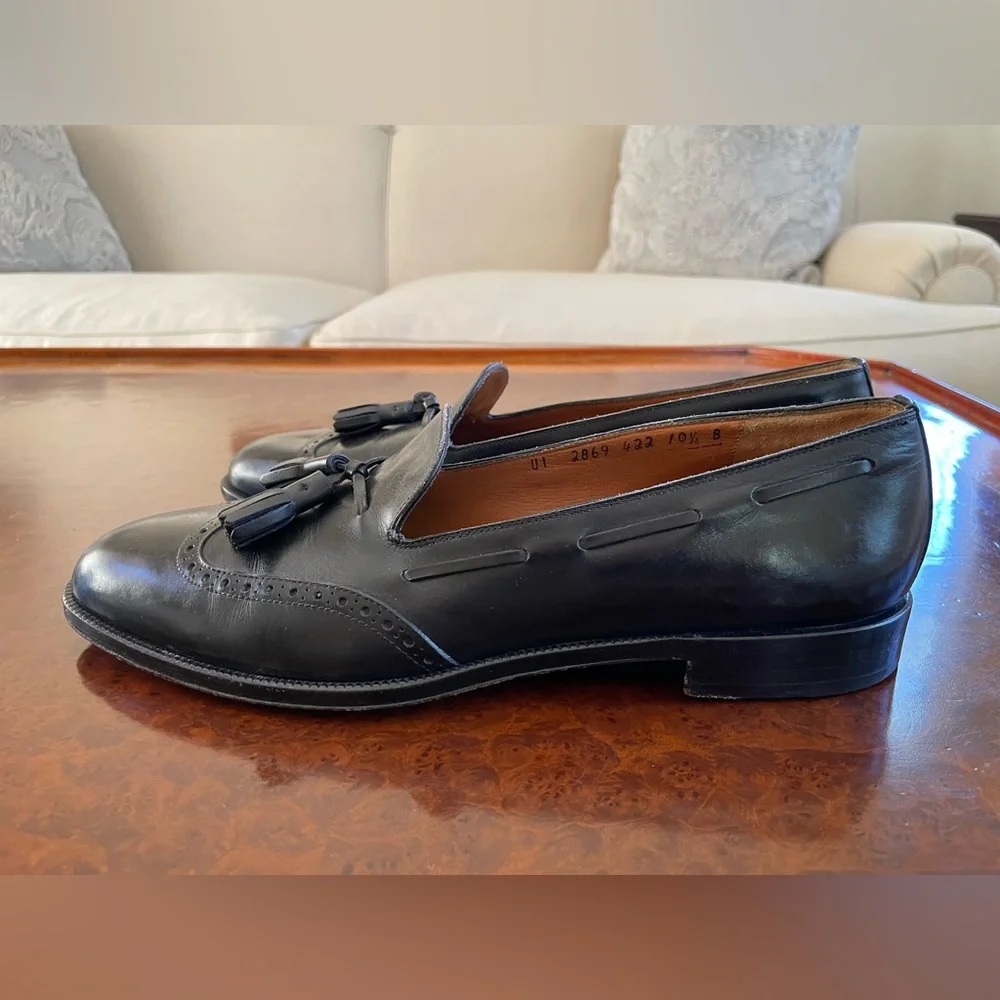 Salvatore‎ Ferragamo Made in Italy Leather Tassel Loafer in Black Size 10 1/2 B